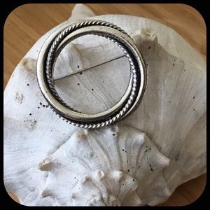 Vintage Sterling Silver Danecraft Brooch 1.5”, 14g